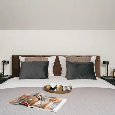 Bracka No 3-5 Apartman