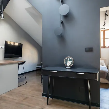 Bracka No 3 * Krasków