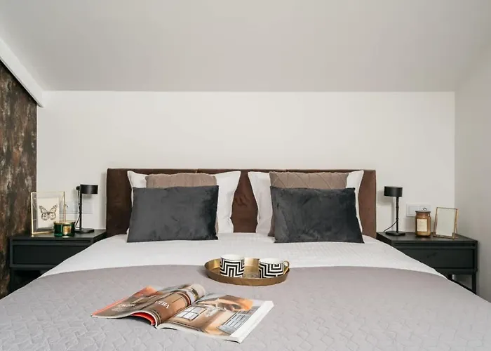 Bracka No 3-5 Apartman