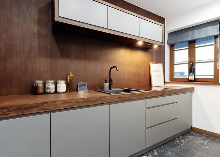 Apartman Bracka No 3-5 *