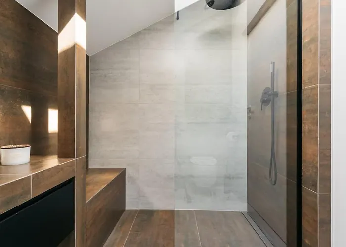 Apartament Bracka No 3-5 *