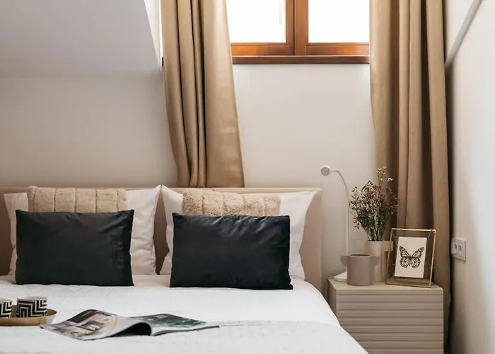 Bracka No 3-5 Apartament